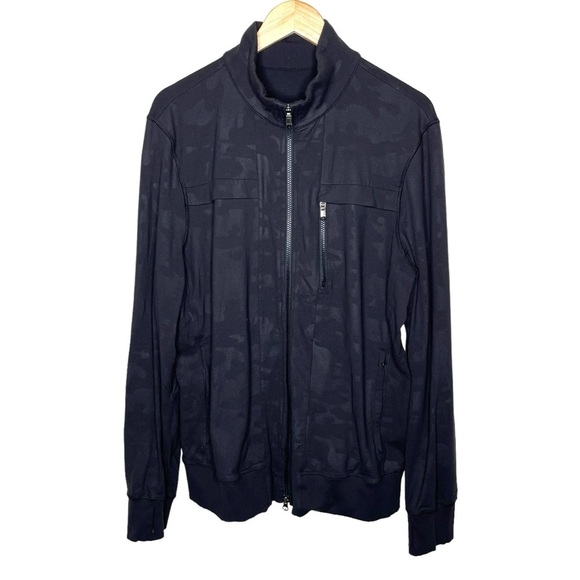 lululemon Men’s Post Gravity Jacket Lay Low Camo Emboss Black - Picture 8 of 16